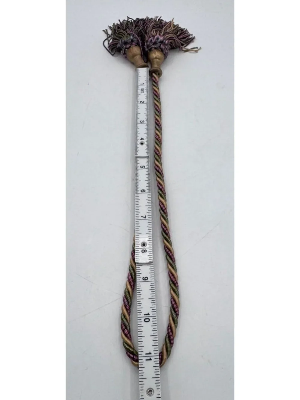 Set Of 4 Vintage Curtain Tiebacks With Gold Finials Multicolor Tassels Elegant